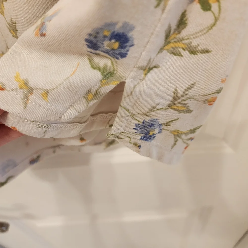 Issac Mizrahi Tshirt - Picture 3 of 4